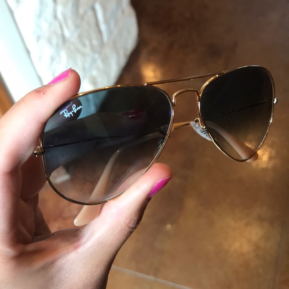 Ray Ban Aviators Gradient Blue - Picture 3 of 4